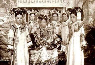 清朝后妃制度